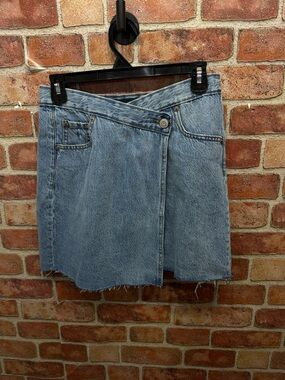 Aeropostale Premium Air High waisted Light Blue Denim Wrap denim Mini Skirt sz 4